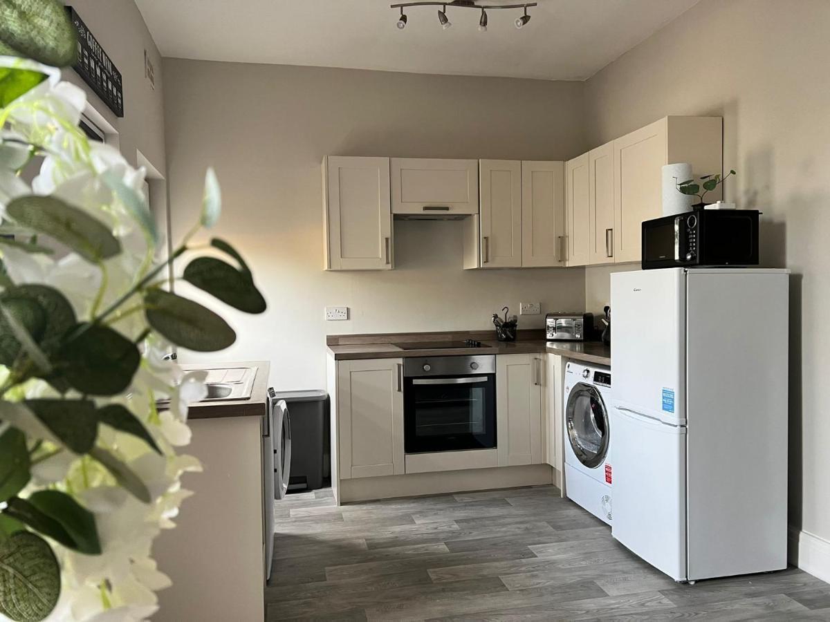 Kim Family Holiday Get-Away 4 Bedrooms 2 Baths Blackpool Exterior foto